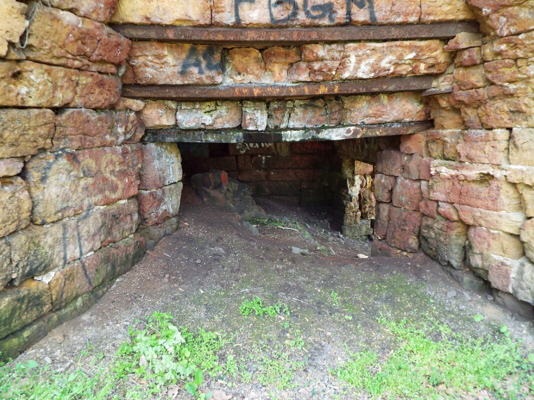 Bourbon_Iron_Furnace_5
