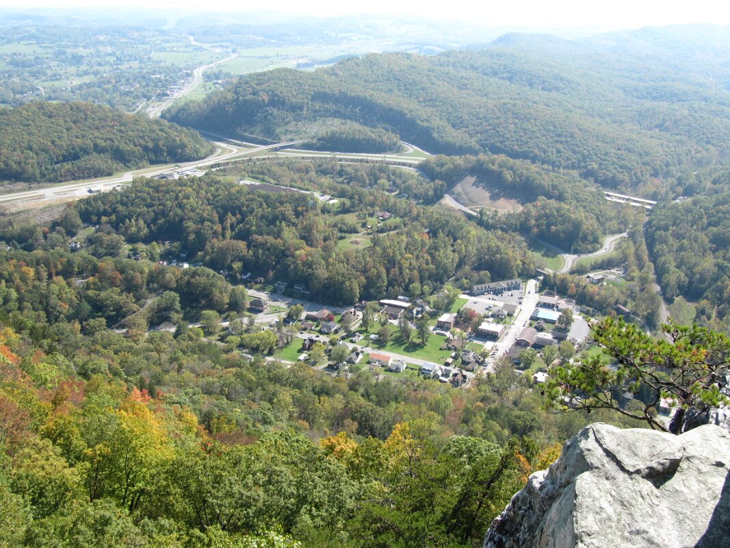 Pinnacle_Overlook-Cumberland-Gap-National-Park--16
